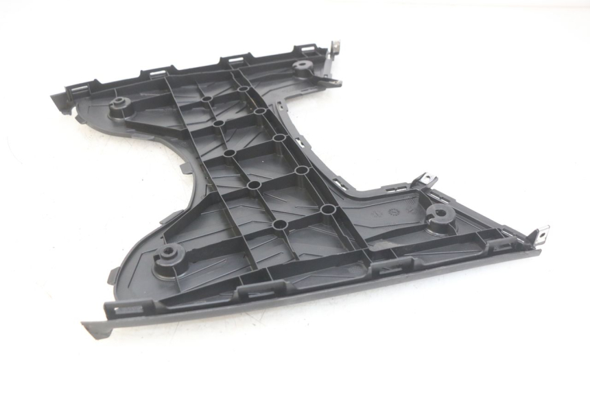 photo de FUßRASTE KYMCO AGILITY 16+ 4T 50 (2018 - 2023) - Detailansicht des Bauteils