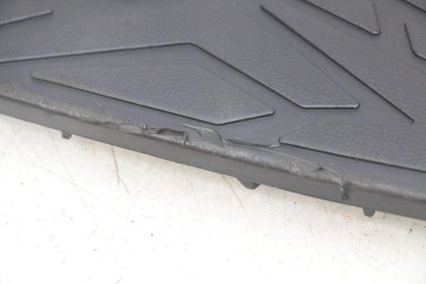 photo de FUßRASTE KYMCO AGILITY 16+ 4T 50 (2018 - 2023) - Detailansicht des Bauteils