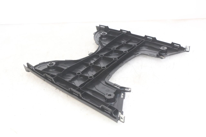 photo de FUßRASTE KYMCO AGILITY 16+ 4T 50 (2018 - 2023) - Technische Nahaufnahme