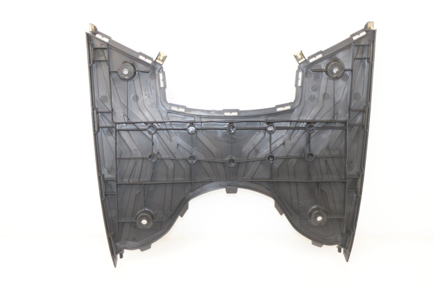 photo de TRITTBRETT VERKLEIDUNG KYMCO AGILITY CITY 16P 125 (2015 - 2021) - Detailansicht des Bauteils