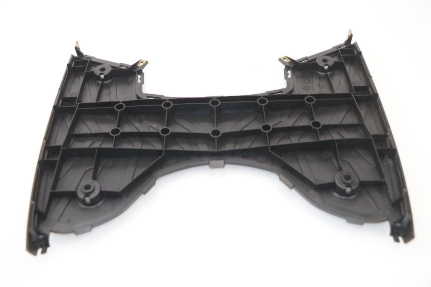 photo de TRITTBRETT VERKLEIDUNG KYMCO AGILITY CITY 16P 125 (2015 - 2021) - Technische Nahaufnahme