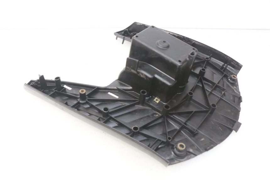 photo de TRITTBRETT VERKLEIDUNG MBK BOOSTER NEXT GENERATION 50 (2004 - 2007) - Detailansicht des Bauteils