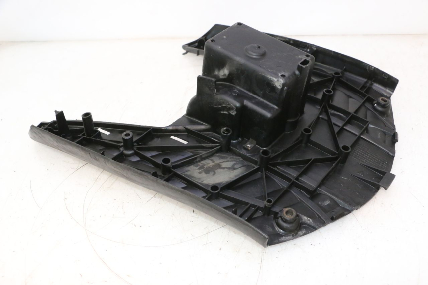 photo de TRITTBRETT VERKLEIDUNG MBK BOOSTER ROCKET 50 (1995 - 1998) - Charakteristische Merkmale