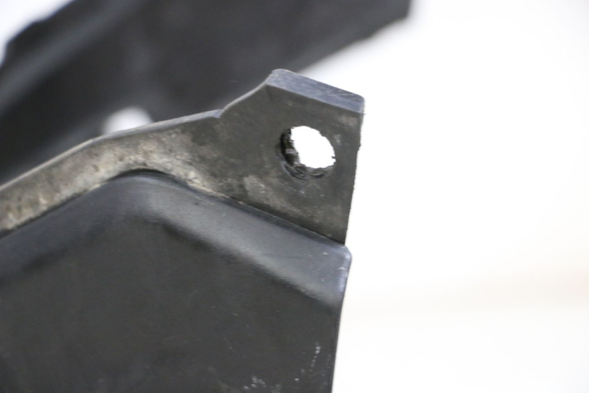 photo de FUßRASTE MBK BOOSTER SPIRIT 50 (2004 - 2017) - Zoom auf Komponenten