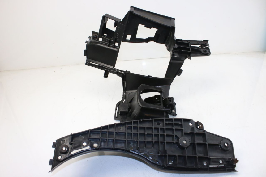 photo de FUßRASTE SUZUKI BURGMAN 125 (2007 - 2014) - Technische Nahaufnahme