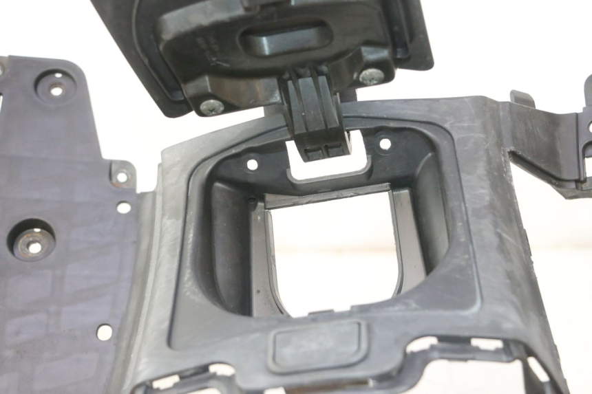 photo de FUßRASTE SUZUKI BURGMAN 125 (2007 - 2014) - Detailansicht des Bauteils