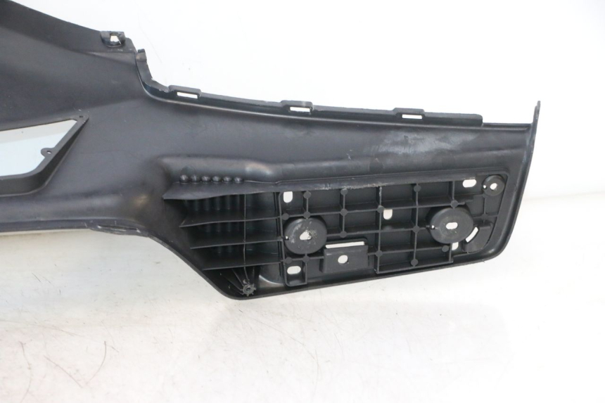 photo de TRITTBRETT VERKLEIDUNG SUZUKI BURGMAN EXECUTIVE ABS 650 (2006 - 2012) - Hochauflösende Nahaufnahme