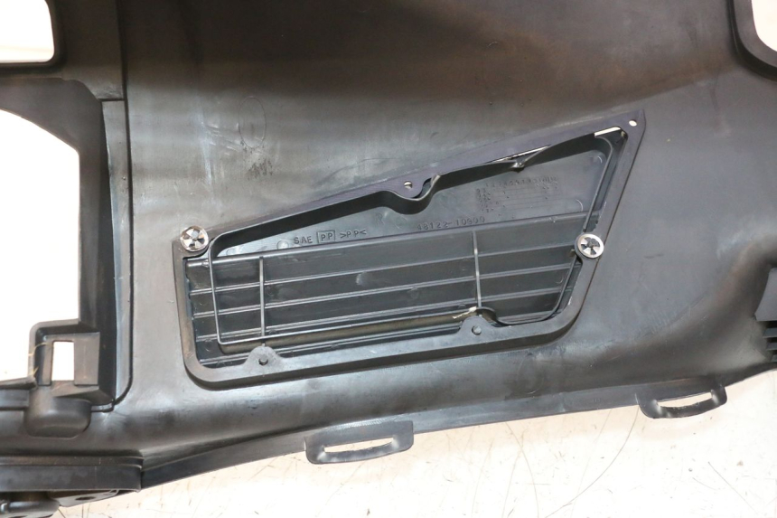 photo de TRITTBRETT VERKLEIDUNG SUZUKI BURGMAN EXECUTIVE ABS 650 (2006 - 2012) - Alternative Perspektive
