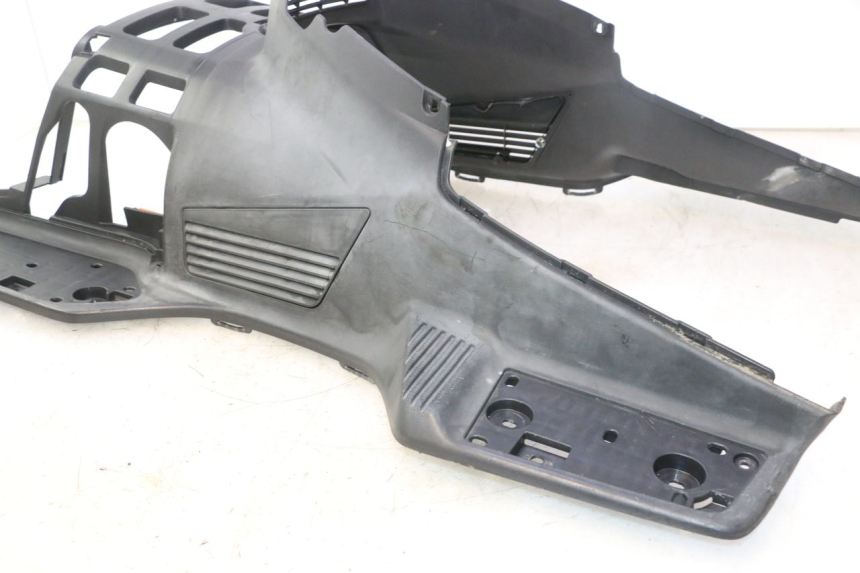 photo de TRITTBRETT VERKLEIDUNG SUZUKI BURGMAN EXECUTIVE ABS 650 (2006 - 2012) - Geprüftes Gebrauchtteil