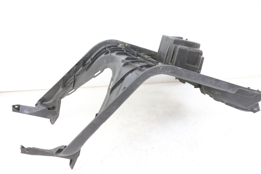 photo de TRITTBRETT VERKLEIDUNG YAMAHA BW'S 50 (2004 - 2017) - Zoom auf Gebrauchszustand