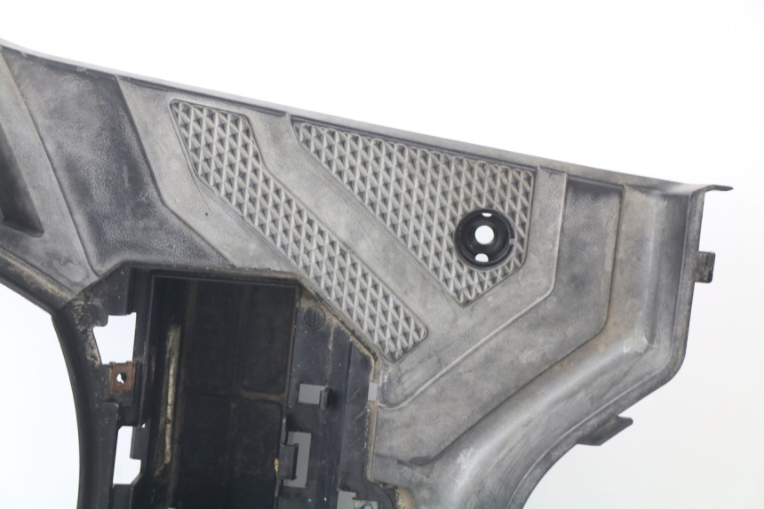 photo de FUßRASTE YAMAHA BW'S BWS 125 (2010 - 2013) - Oberflächenzustand und Material