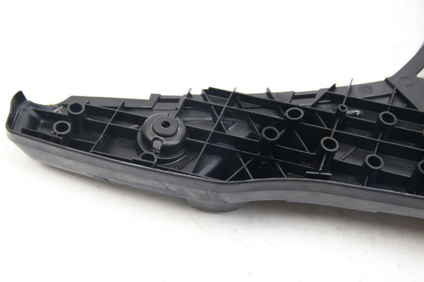 photo de FUßRASTE YAMAHA BW'S BWS 125 (2010 - 2013) - Zoom auf Komponenten