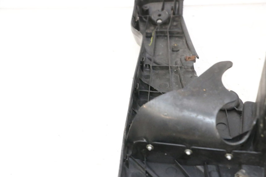 photo de TRITTBRETT VERKLEIDUNG YAMAHA BW'S 100 (1999 - 2002) - Alternative Perspektive