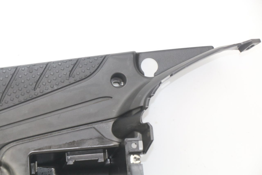 photo de FUßRASTE YAMAHA BW'S EASY 50 (2013 - 2016) - Zoom auf Komponenten