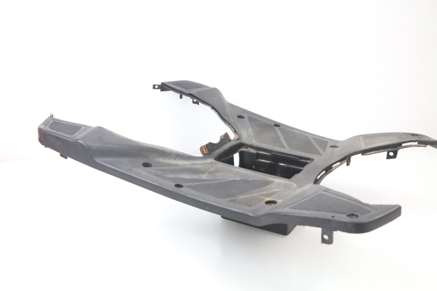 photo de TRITTBRETT VERKLEIDUNG REVATTO CITYONE 125 (2006 - 2007) - Kennzeichnungen und Originalreferenzen