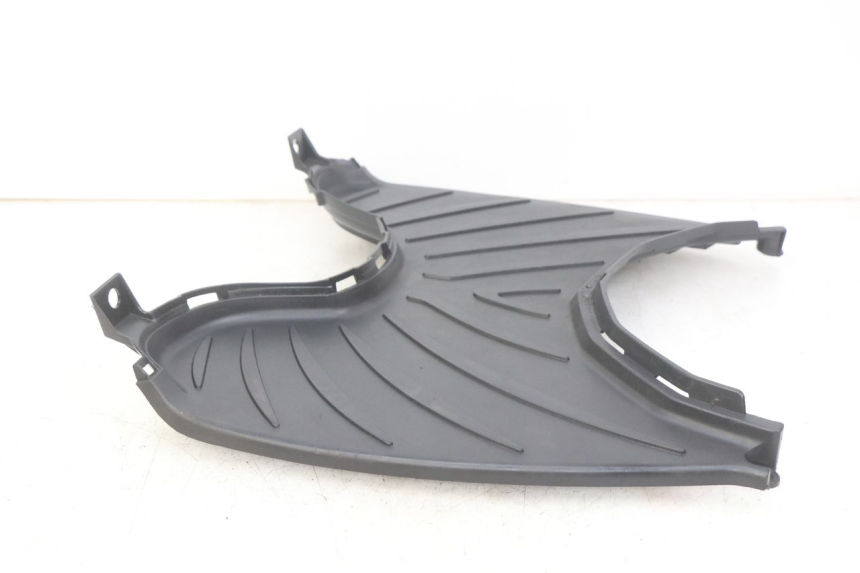 photo de FUßRASTE PEUGEOT CITYSTAR AIR 125 (2014 - 2017) - Zoom auf Gebrauchszustand