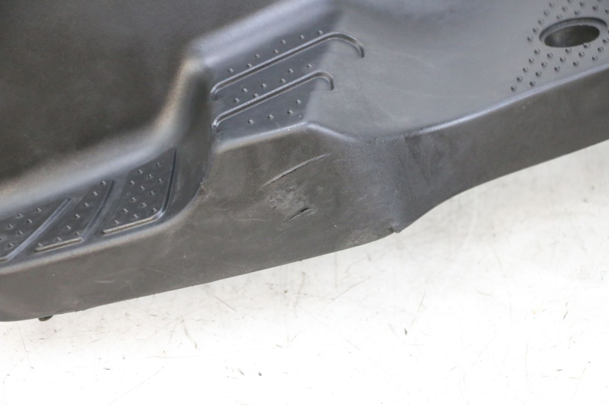 photo de FUßRASTE SYM CROX 4T 50 (2016 - 2023) - Oberflächenzustand und Material