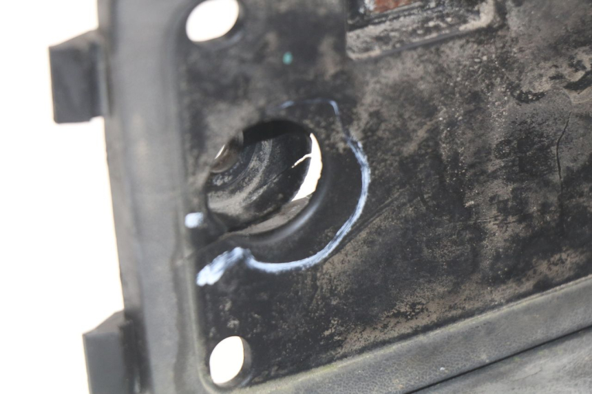 photo de RECHTER FUßRASTEN KYMCO DINK STREET 125 (2009 - 2014) - Detailansicht des Bauteils