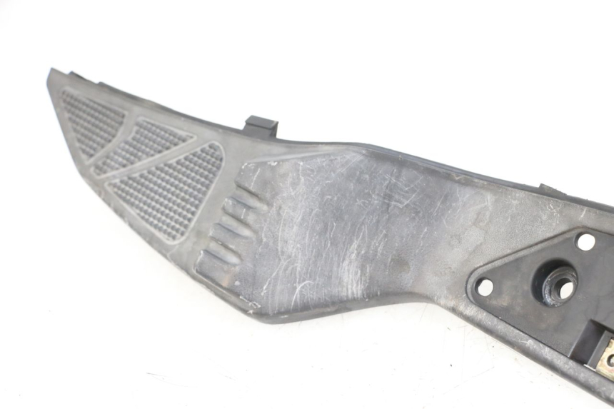 photo de RECHTER FUßRASTEN KYMCO DINK STREET 125 (2009 - 2014) - Technische Nahaufnahme