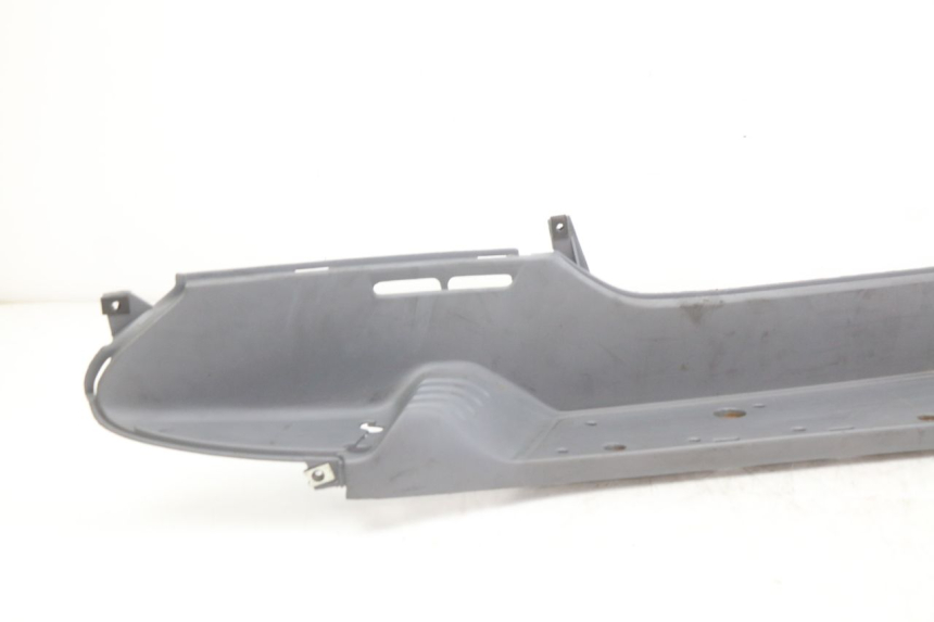 photo de RECHTER FUßRASTEN HONDA FES PANTHEON 2T 125 (1998 - 2002) - Details der Befestigungspunkte