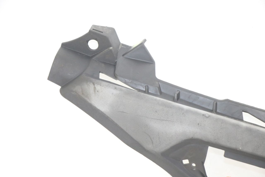 photo de TRITTBRETT VERKLEIDUNG RECHTS PEUGEOT GEOPOLIS RS 125 (2007 - 2009) - Oberflächenzustand und Material