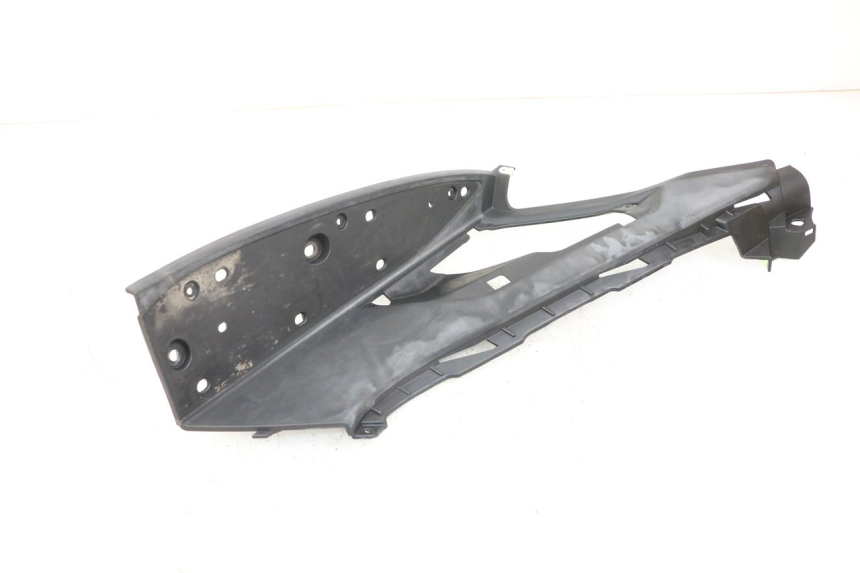 photo de TRITTBRETT VERKLEIDUNG RECHTS PEUGEOT GEOPOLIS RS 125 (2007 - 2009) - Alternative Perspektive