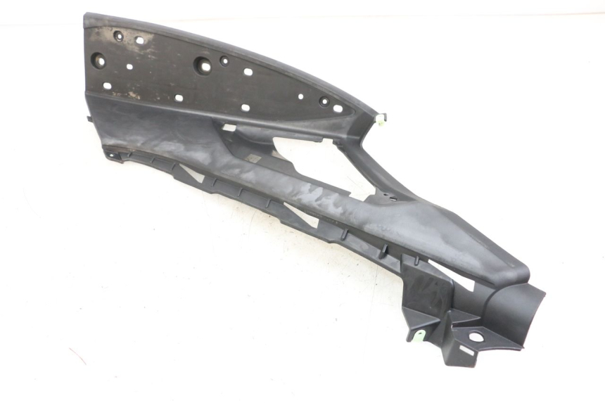 photo de TRITTBRETT VERKLEIDUNG RECHTS PEUGEOT GEOPOLIS RS 125 (2007 - 2009) - Technische Nahaufnahme