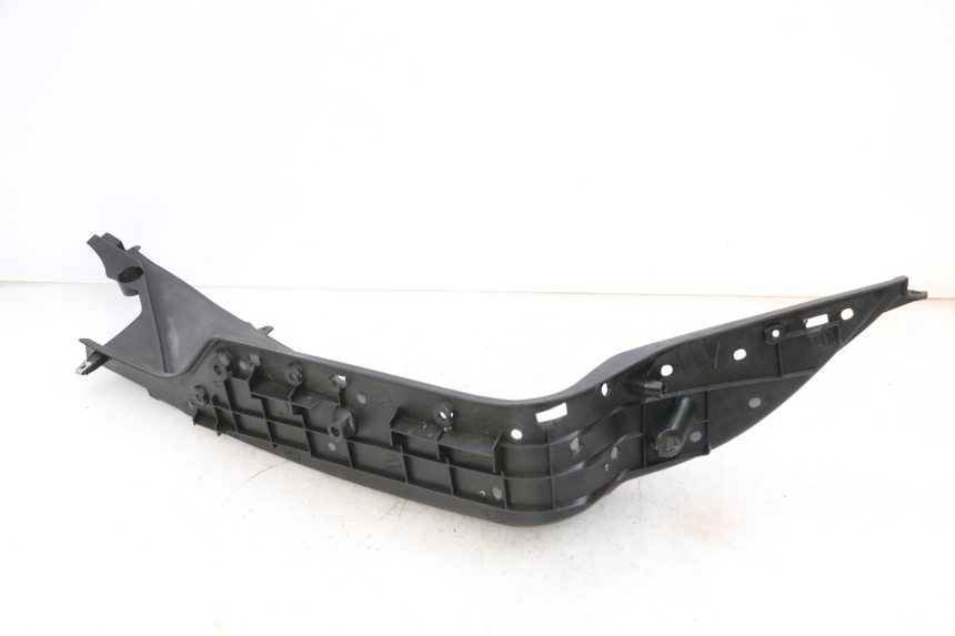 photo de TRITTBRETT VERKLEIDUNG RECHTS JM MOTORS GTS 125 (2015 - 2019) - Geprüftes Gebrauchtteil