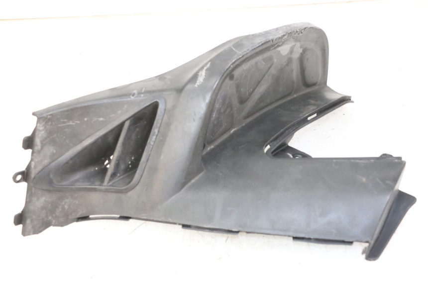 photo de TRITTBRETT VERKLEIDUNG RECHTS KYMCO GRAND DINK 125 (2008 - 2014) - Technische Nahaufnahme