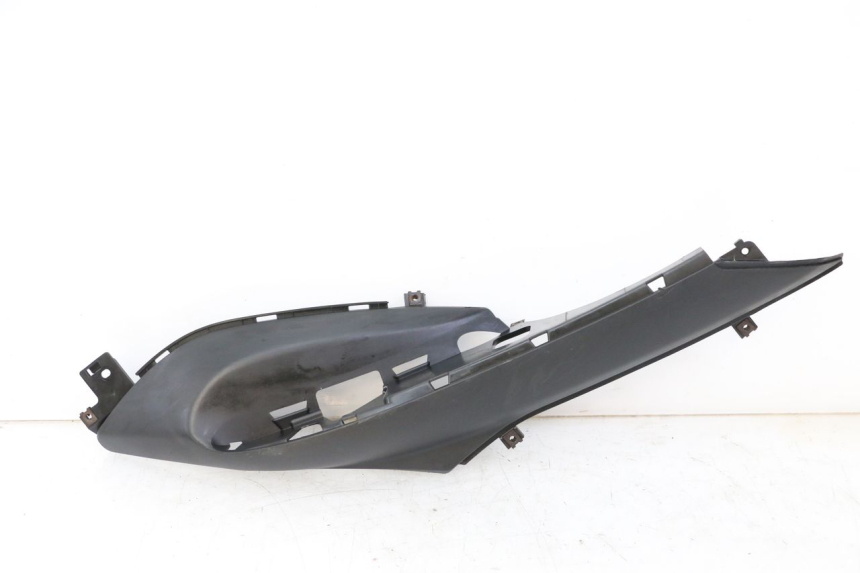 photo de TRITTBRETT VERKLEIDUNG RECHTS MBK OVETTO ONE 2T 50 (2013 - 2017) - Hauptansicht