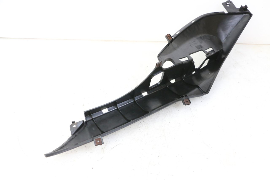 photo de TRITTBRETT VERKLEIDUNG RECHTS MBK OVETTO ONE 2T 50 (2013 - 2017) - Alternative Perspektive