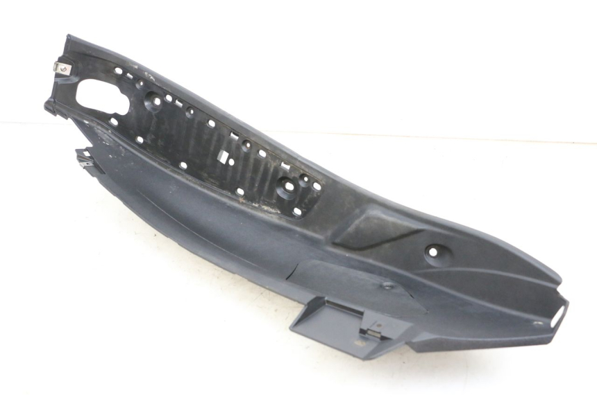 photo de TRITTBRETT VERKLEIDUNG RECHTS PIAGGIO MP3 HPE 350 (2018 - 2020) - Gesamtansicht des Produkts