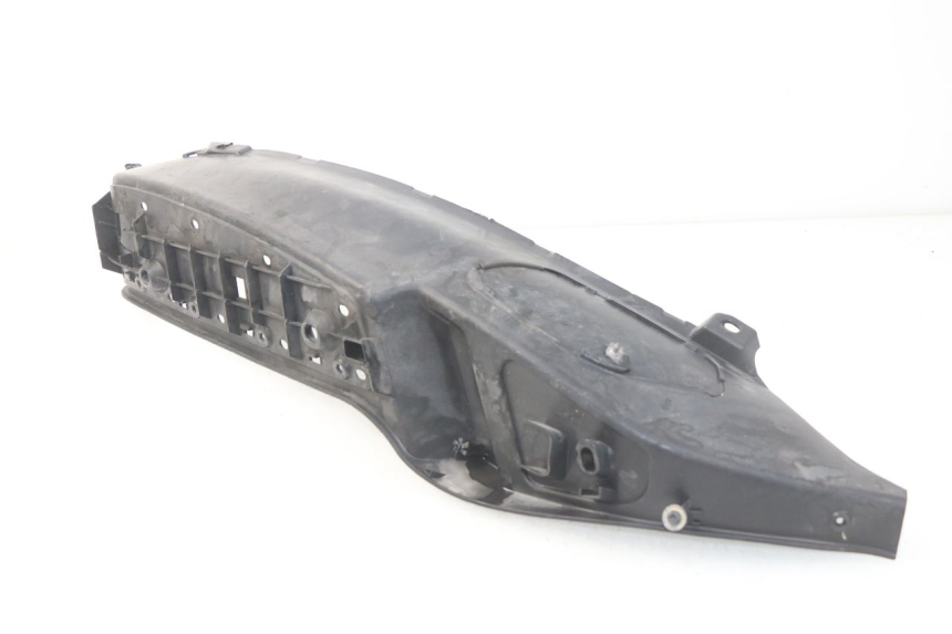 photo de RECHTER FUßRASTEN PIAGGIO MP3 LT 400 (2007 - 2012) - Alternative Perspektive