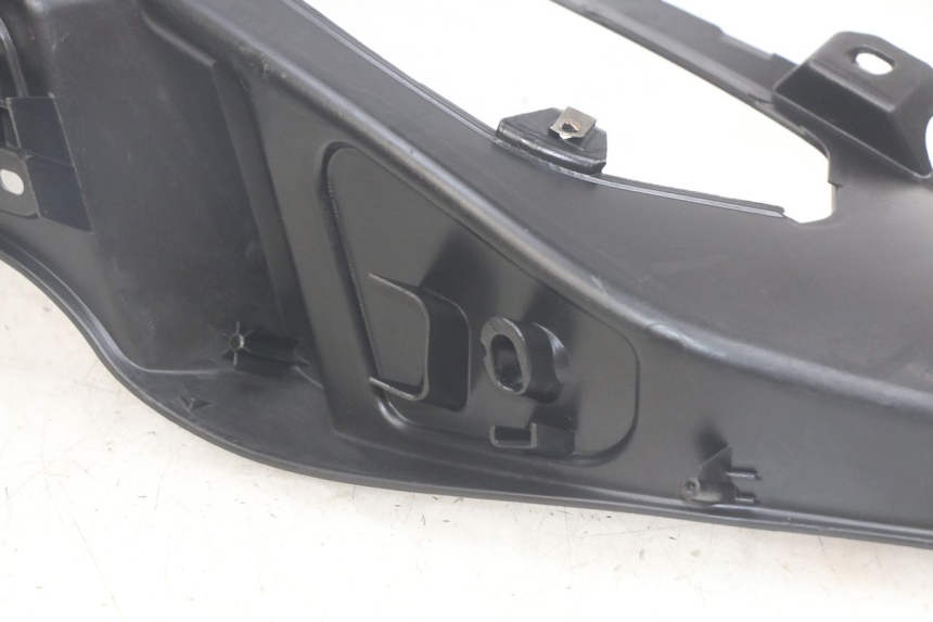 photo de RECHTER FUßRASTEN PIAGGIO MP3 LT 400 (2007 - 2012) - Zoom auf Gebrauchszustand