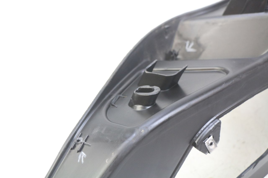 photo de RECHTER FUßRASTEN PIAGGIO MP3 125 (2006 - 2014) - Zoom auf Gebrauchszustand