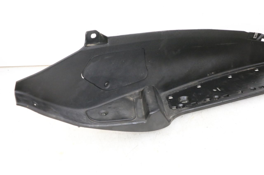 photo de TRITTBRETT VERKLEIDUNG RECHTS PIAGGIO MP3 500 (2011 - 2015) - Technische Nahaufnahme