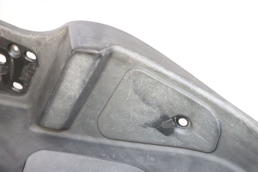 photo de TRITTBRETT VERKLEIDUNG RECHTS PIAGGIO MP3 500 (2011 - 2015) - Detailansicht des Bauteils