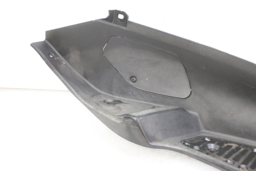 photo de TRITTBRETT VERKLEIDUNG RECHTS PIAGGIO MP3 500 (2011 - 2015) - Weitere Ansicht des Artikels