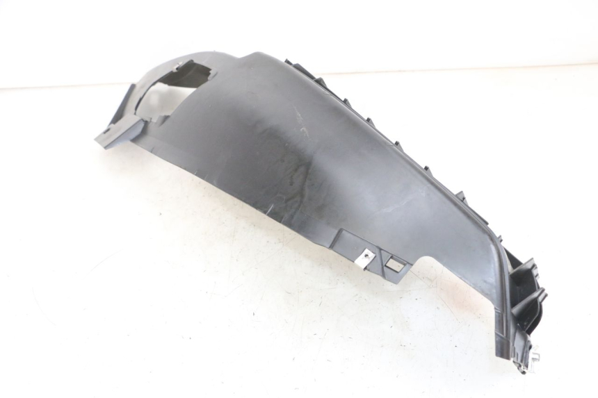 photo de TRITTBRETT VERKLEIDUNG RECHTS PIAGGIO MP3 500 (2016 - 2018) - Detailansicht des Bauteils