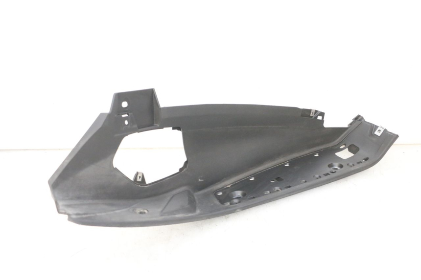 photo de TRITTBRETT VERKLEIDUNG RECHTS PIAGGIO MP3 500 (2016 - 2018) - Gesamtansicht des Produkts