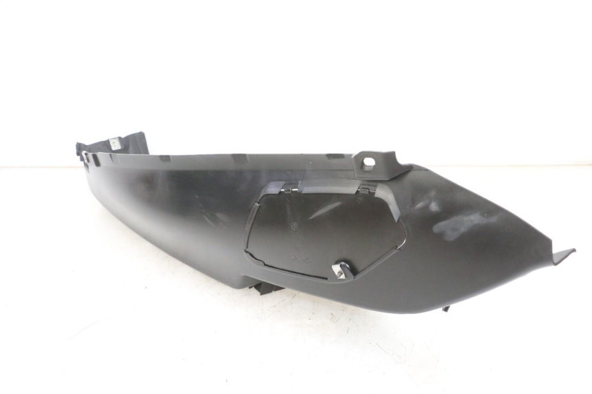 photo de RECHTER FUßRASTEN PIAGGIO MP3 RL 250 (2006 - 2010) - Gesamtansicht des Produkts