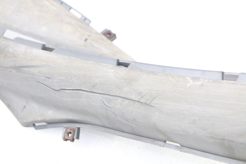 photo de TRITTBRETT VERKLEIDUNG RECHTS YAMAHA NEO'S NEOS 2T 50 (2007 - 2017) - Oberflächenzustand und Material