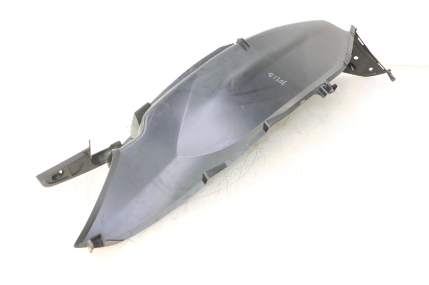 photo de TRITTBRETT VERKLEIDUNG RECHTS HONDA PCX (JF28) 125 (2009 - 2011) - Technische Nahaufnahme