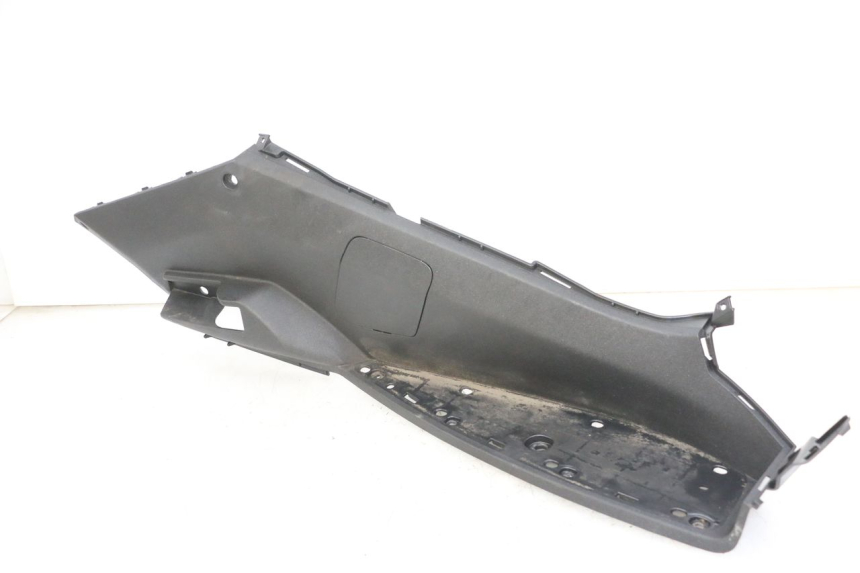 photo de TRITTBRETT VERKLEIDUNG RECHTS PEUGEOT SATELIS 125 (2013 - 2018) - Gesamtansicht des Produkts