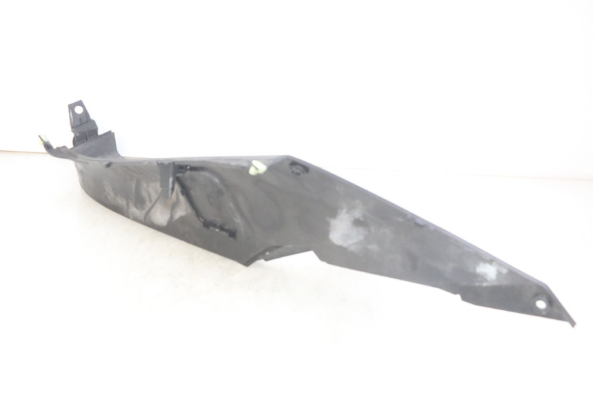 photo de RECHTER FUßRASTEN PEUGEOT SATELIS 125 (2006 - 2009) - Alternative Perspektive