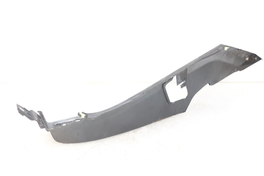 photo de RECHTER FUßRASTEN PEUGEOT SATELIS 125 (2006 - 2009) - Technische Nahaufnahme