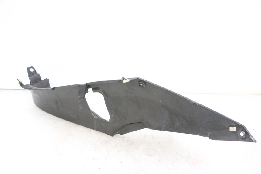 photo de TRITTBRETT VERKLEIDUNG RECHTS PEUGEOT SATELIS 250 (2006 - 2012) - Technische Nahaufnahme