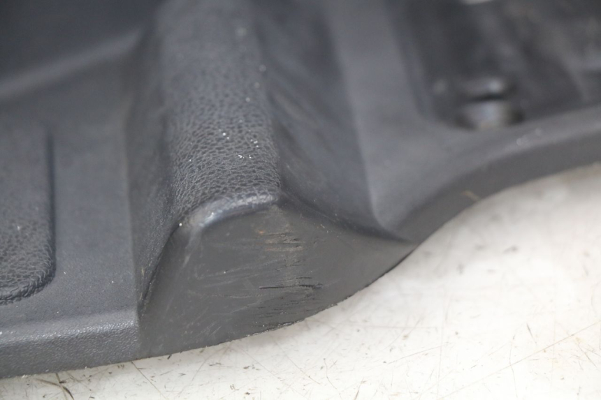 photo de RECHTER FUßRASTEN PIAGGIO XEVO - X EVO 125 (2007 - 2017) - Geprüftes Gebrauchtteil