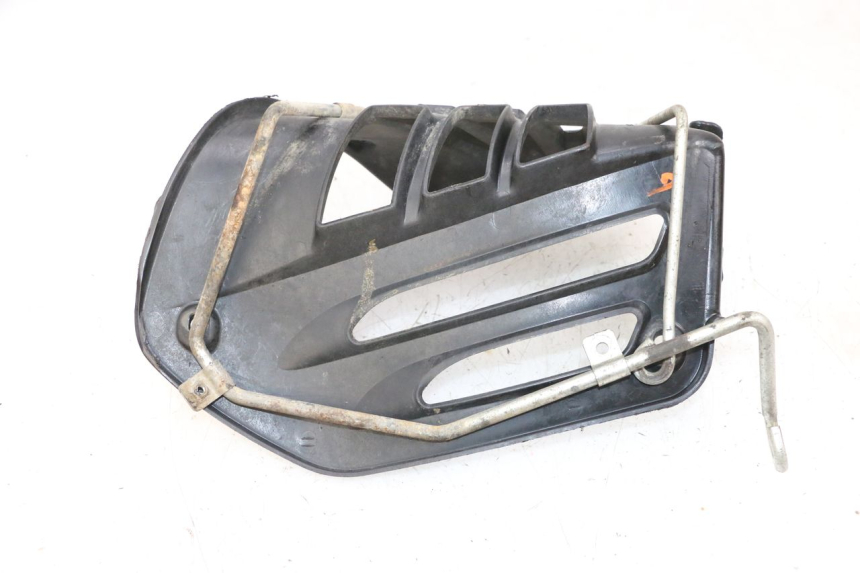 photo de TRITTBRETT VERKLEIDUNG RECHTS YAMAHA YFM R RAPTOR 250 (2008 - 2014) - Details der Befestigungspunkte