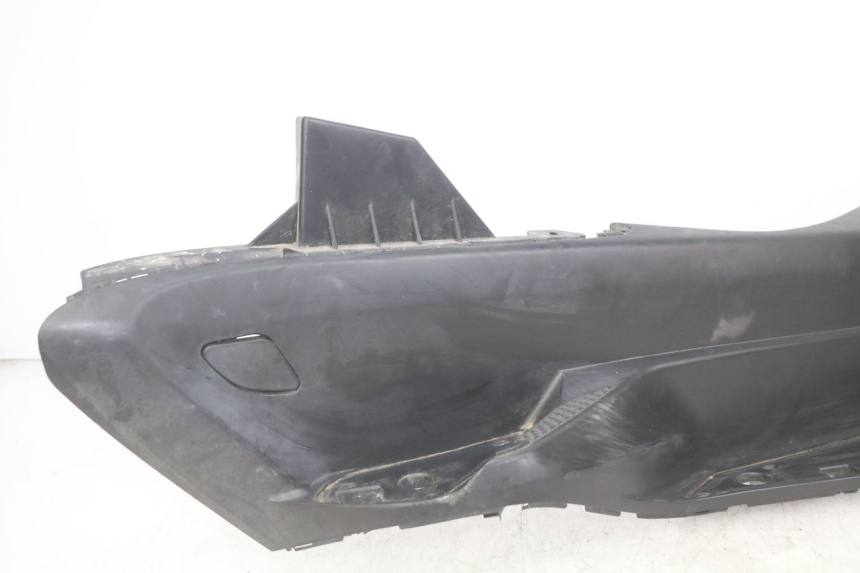 photo de RECHTER FUßRASTEN YAMAHA YP MAJESTY 400 (2004 - 2008) - Zoom auf Komponenten